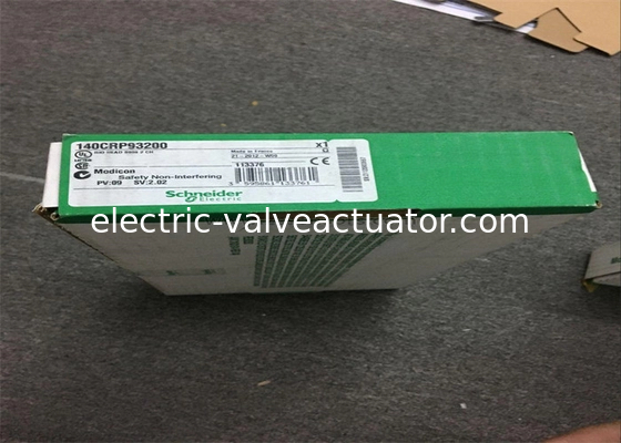 Dobra cena. 140CRP93200 Schneider Modicon Quantum PLC Head-End Adaptor Module w sieci