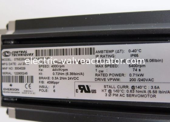 Dobra cena. 075E2B401BACAA075140 Servo Motor FM 75 MM Frame Size 220 VAC Standard Peak Torque w sieci