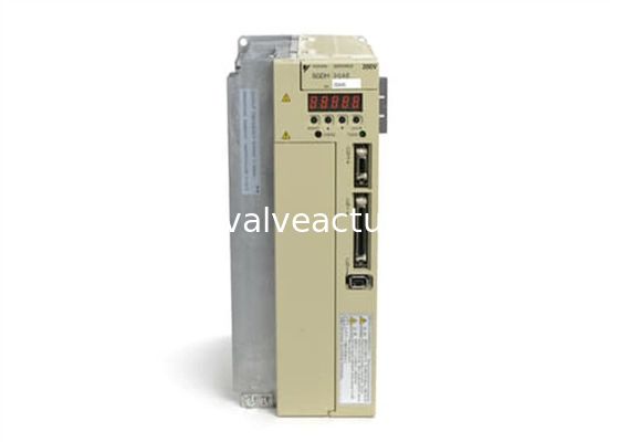 Dobra cena. SGDH-30AE Yaskawa AC Drives Servopack SIGMA II 3 Phase 3 KW 17 Amps Servo Amp w sieci
