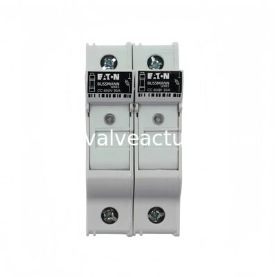 Dobra cena. Eaton CHCC2DIU 30A 600V AC, DIN Rail Mount Fuse Base w sieci
